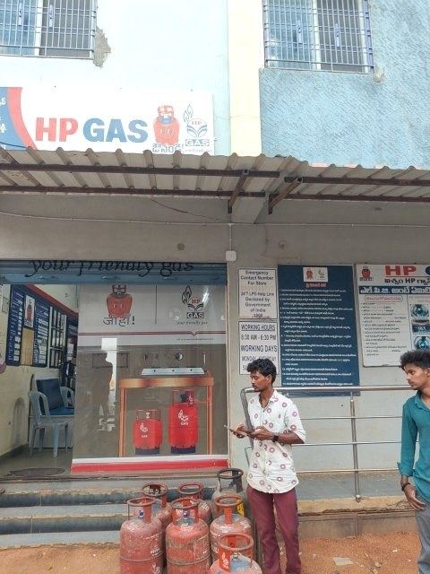 HP GAS Station Dhone branch