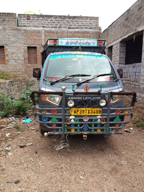 Shree chowdeshwari travels commercial vehicles